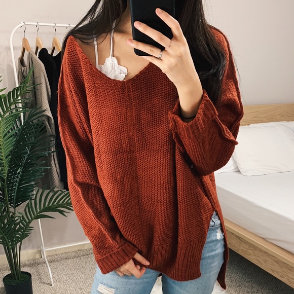🆕 Amelia - Brick High-Low Sweater - Picture 5 of 6